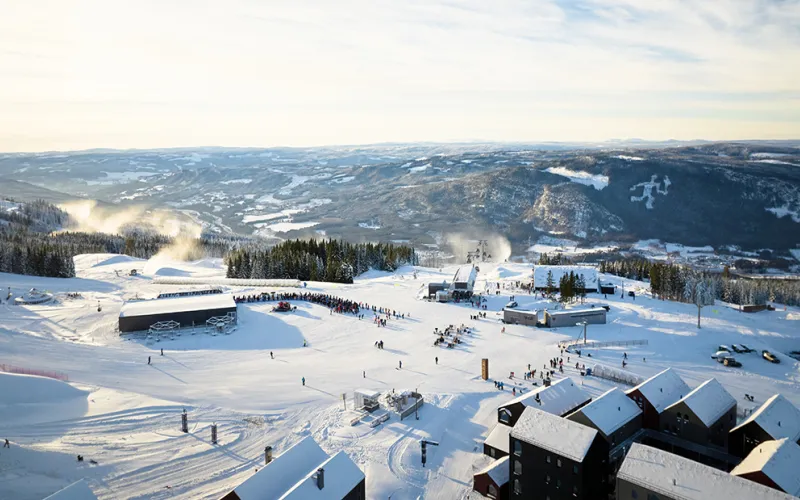 Sesongåpning Hafjell 2023. Foto: Alpinco.