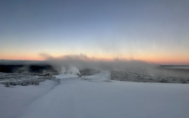 Snøkanoner i Hafjell Alpinsenter.